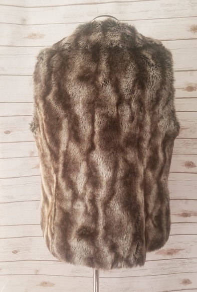 Rachel Zoe Faux Fur Vest Size: Small - Picture 3 of 6